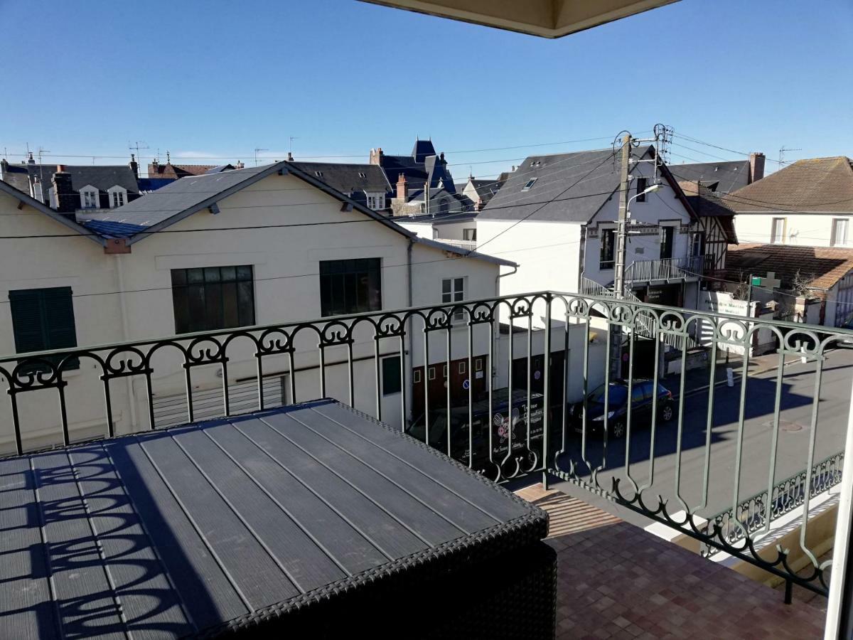 Cabourg - Hyper Centre, Plage Exterior photo